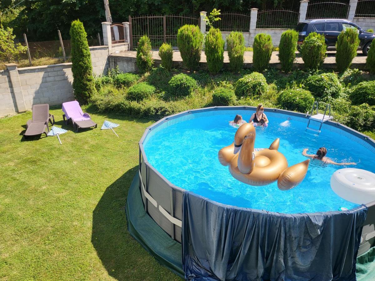 Villa Двете Къщи В Планината Beli Osŭm Exterior foto